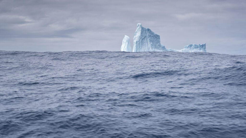 erster Eisberg