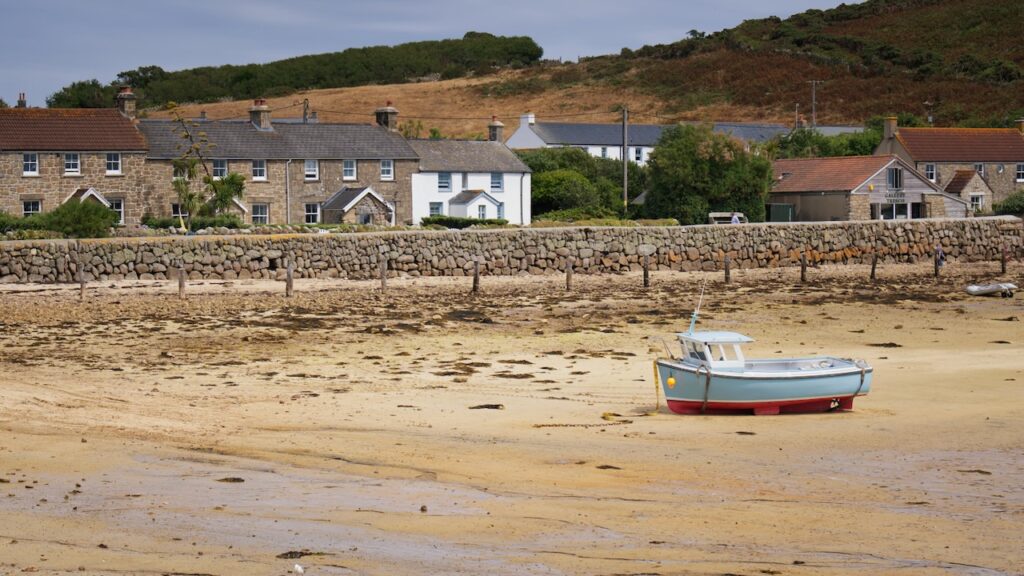 Gezeitenhafen auf den Scilly Inseln